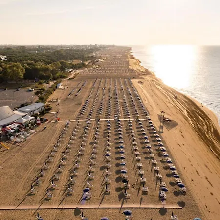 With Terrace Διαμέρισμα Μπιμπιόνε