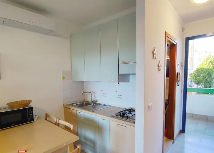 דירה With Terrace ביביונה